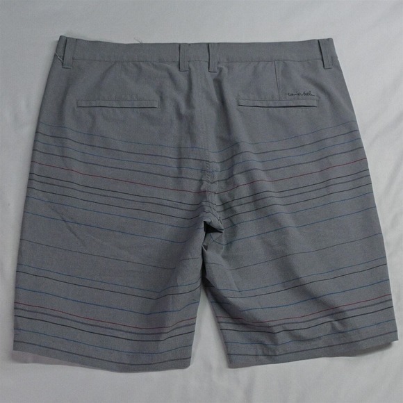 Travis Mathew 38 x 10" Light Gray Stripe Beck Tech Stretch Golf Shorts - Picture 7 of 7